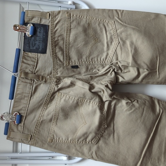Men's Levi's khakis - Picture 4 of 4